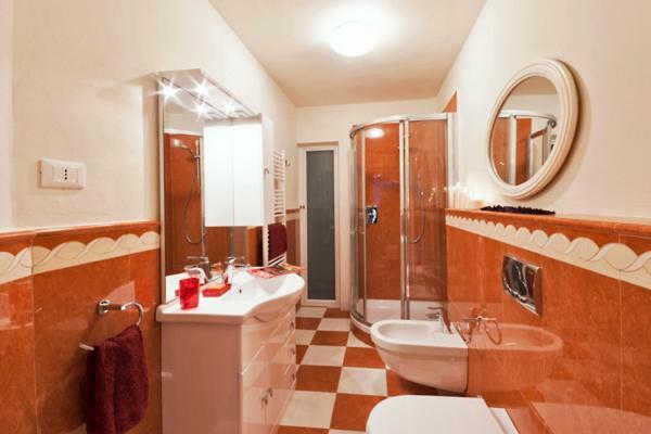 Via Dei Fossi Apartment Florence Exterior photo